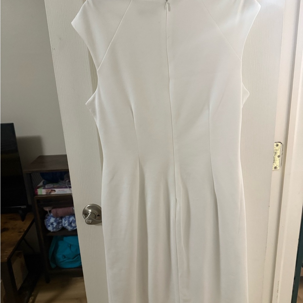 Shelby & Palmer White Sheath Dress Short Sleeve Mock Neck
